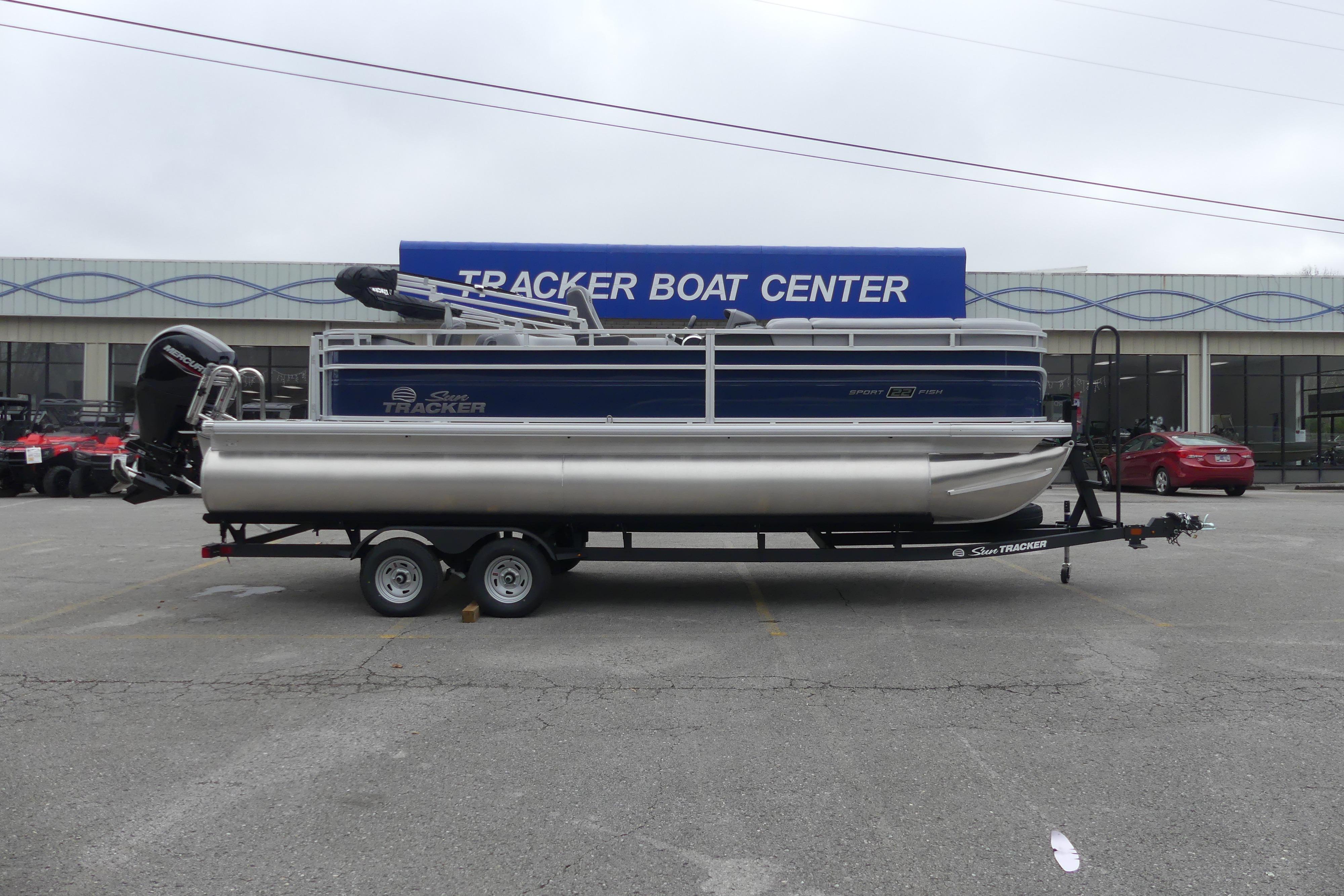 2026 Sun Tracker SportFish 22 DLX