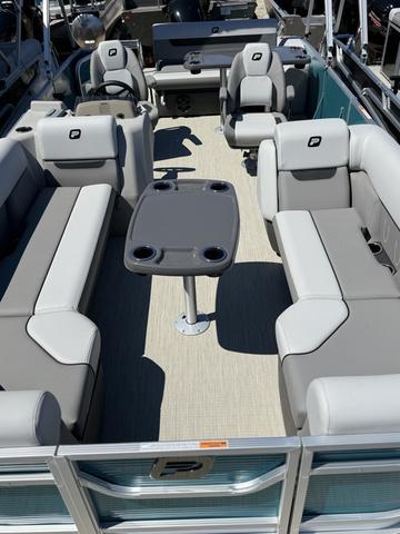 Princecraft VECTRA 23 RL TRITOON 150HP