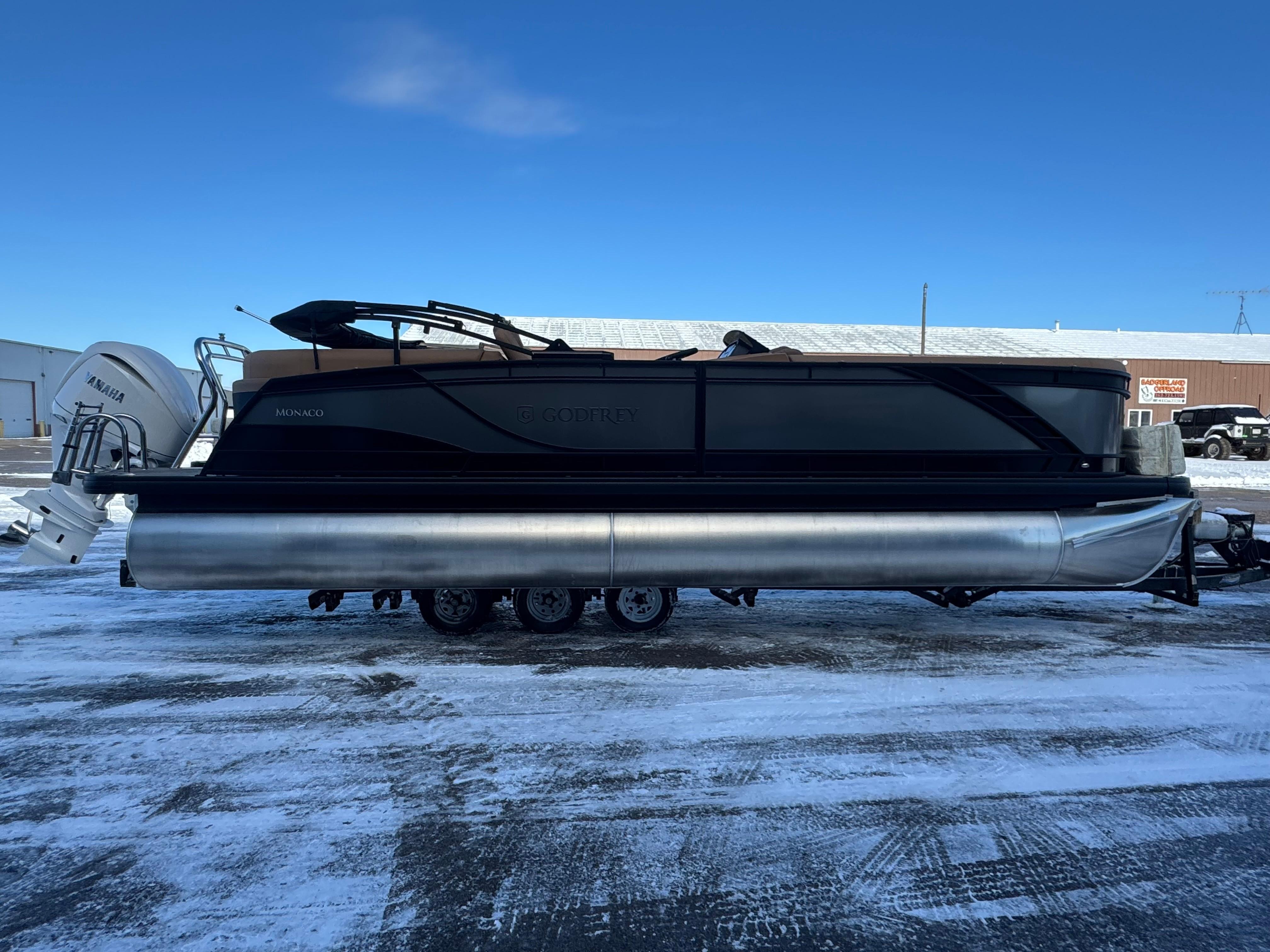 MONACO 255 SB