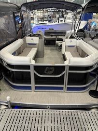 2025 Princecraft VECTRA 23 RL TRITOON 150HP