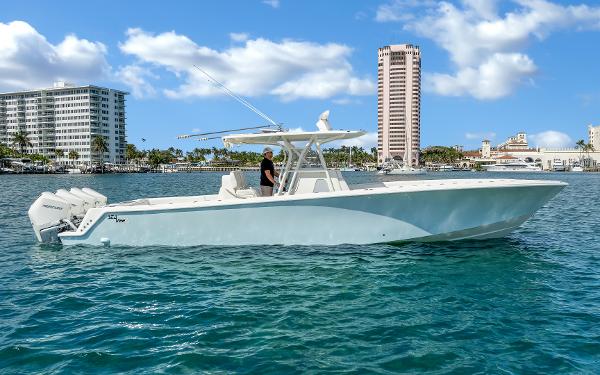 2019 SeaVee 390Z