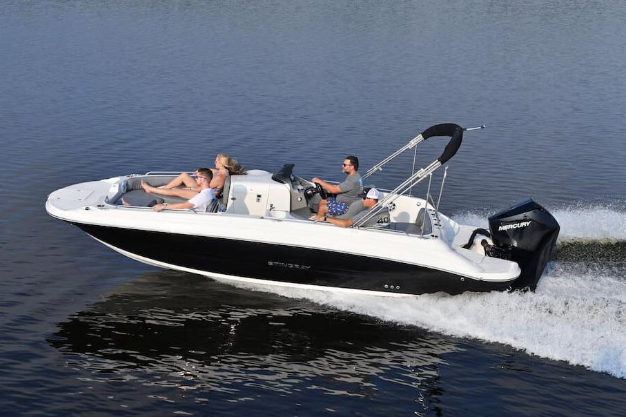Stingray Boat image