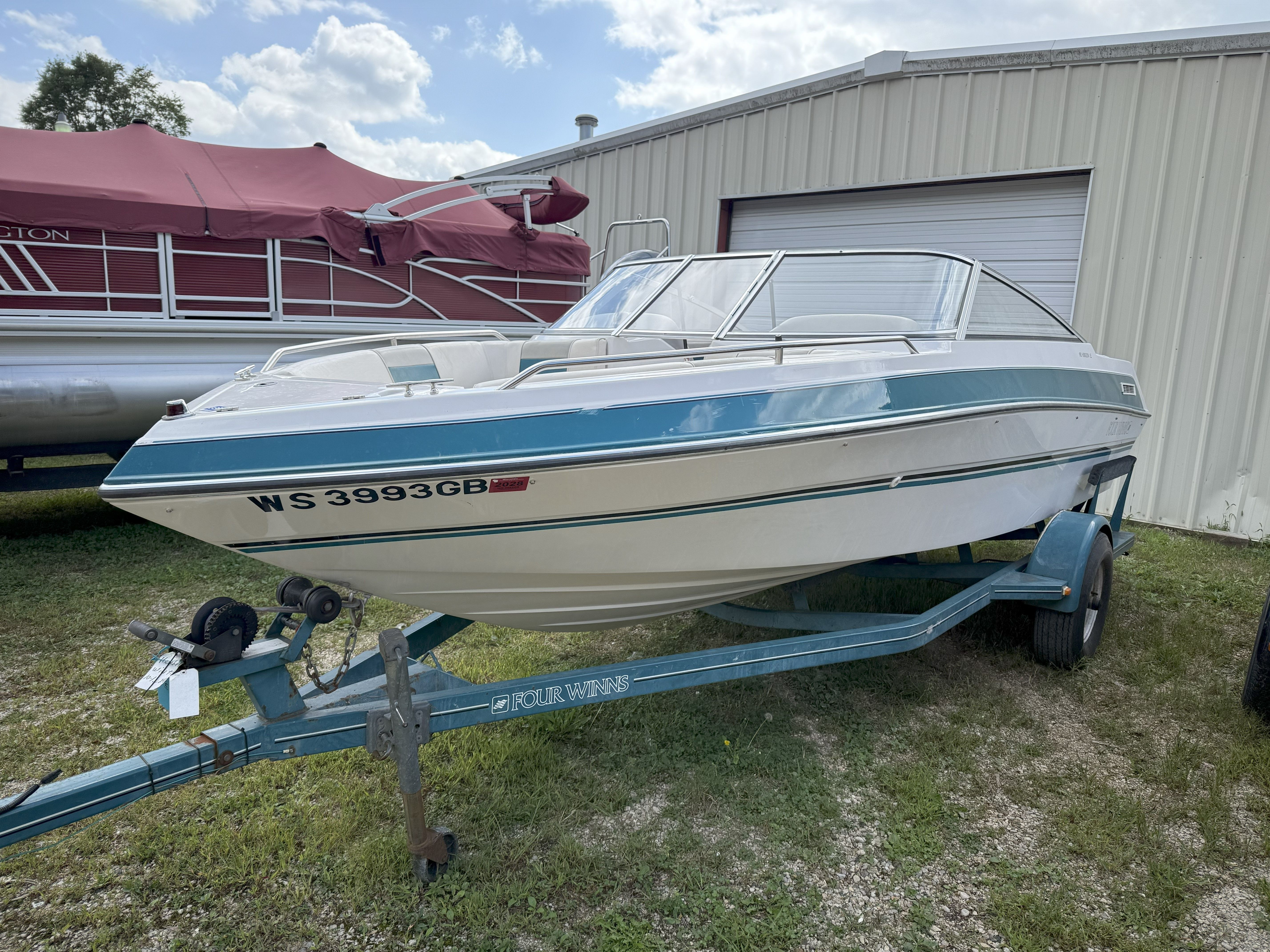 1993 Four Winns 190 Horizion