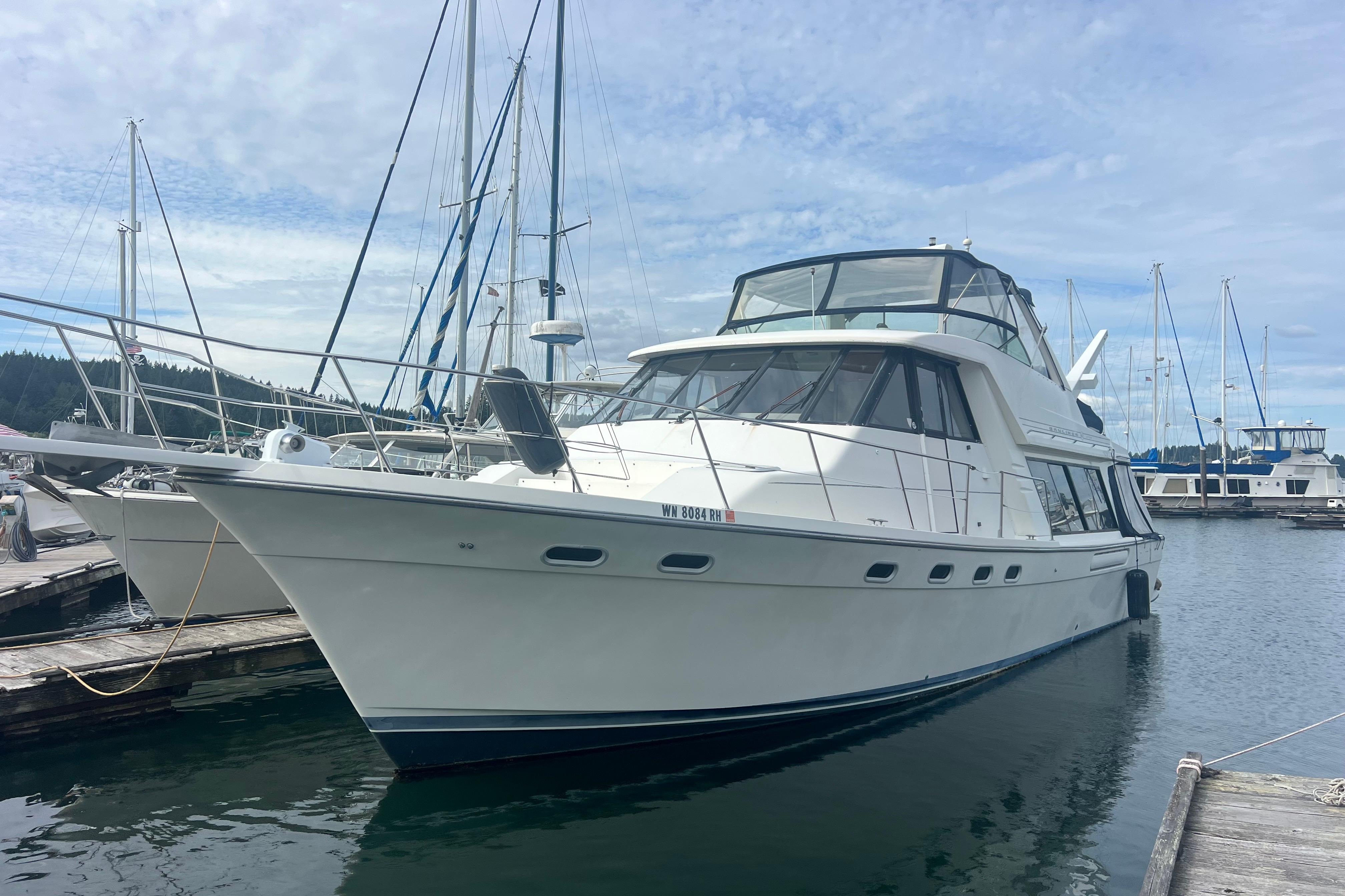 1999 Bayliner 4788 Pilot House Motoryacht