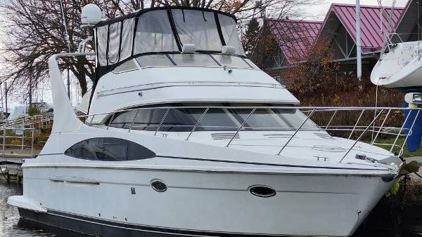 Carver 420 Mariner
