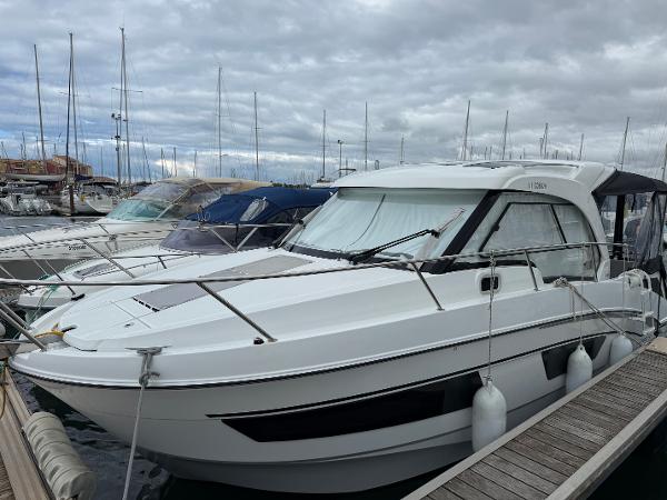 Beneteau Antares 9 OB