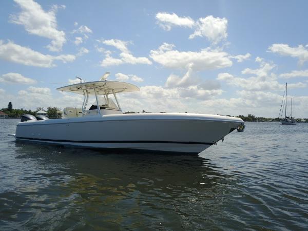 2013 Intrepid 327 Center Console