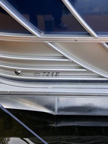 2014 South Bay 724 E