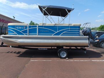 2019 Sylvan Mirage 820 Cruise