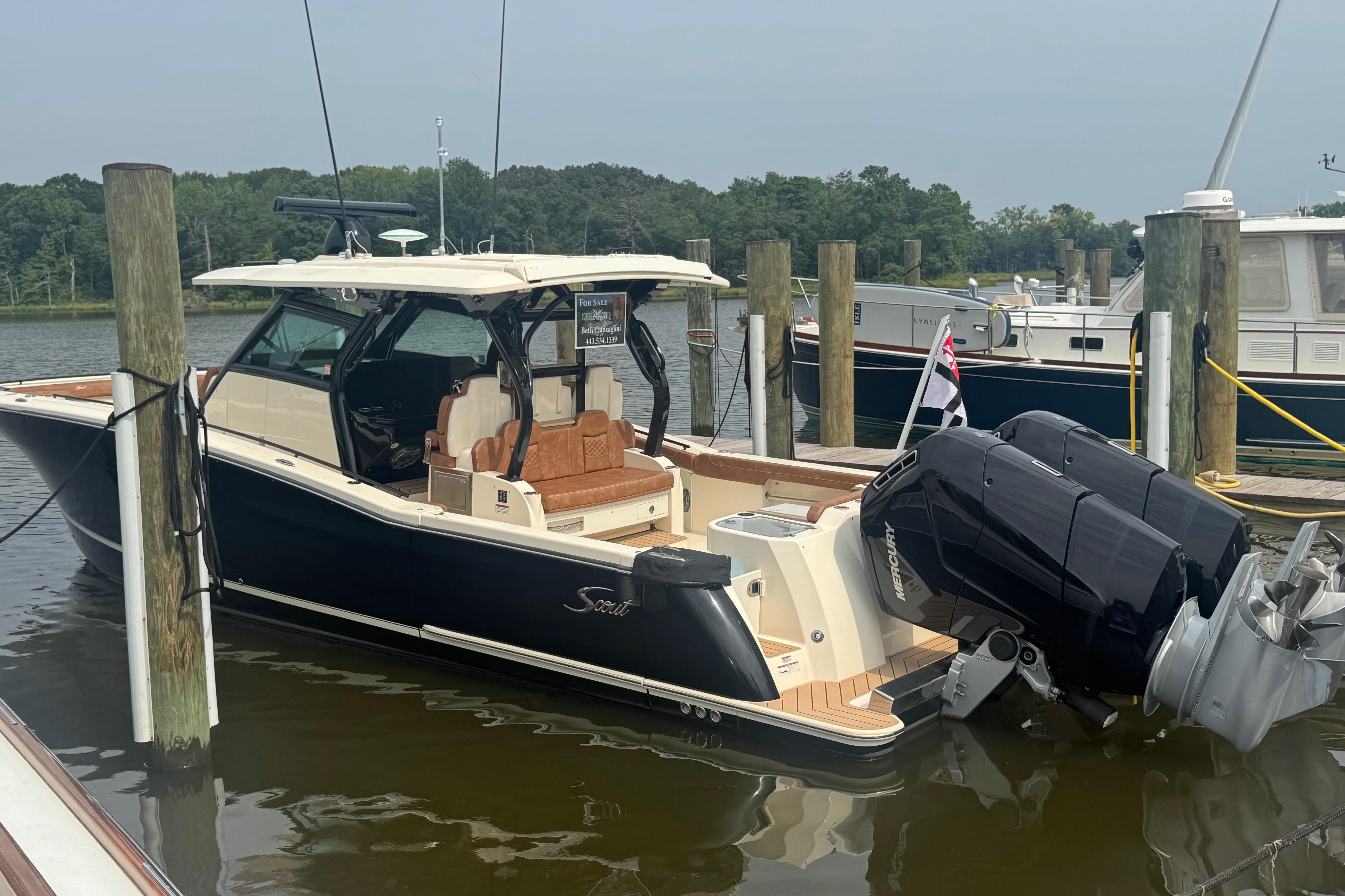 2023 Scout 400 LXF