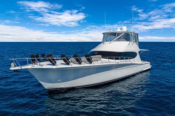 Hatteras 63GT (LESS THAN 400 Hrs)