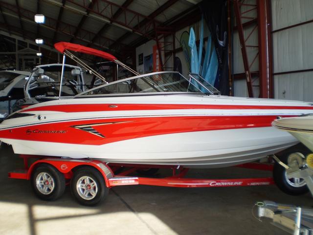 2022 Crownline 210SS