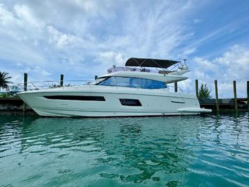 2015 Prestige 550