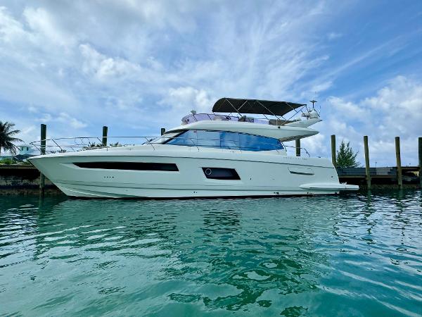 Prestige 550 2015 Prestige 550