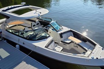2019 Sea Ray 350 SLX