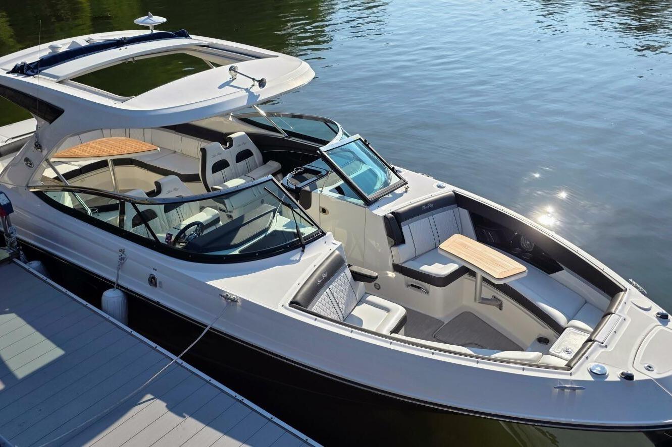 2019 Sea Ray 350 SLX