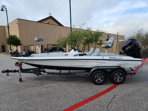 Fishing Boats For Sale  Dallas, Austin, & San Antonio Boat Dealer