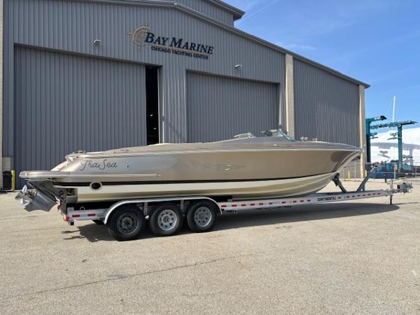 2014 Chris-Craft Launch 32