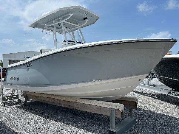 2024 Blackfin 222 CC