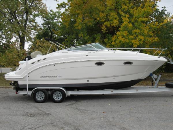 Chaparral 270 Signature