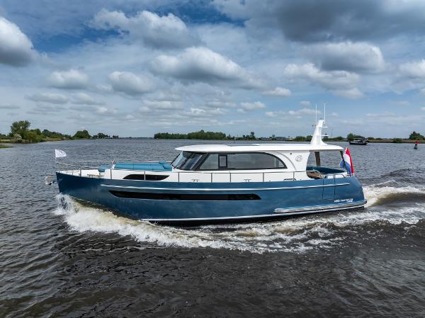 2024 Babro Tridente 44 OC Signature