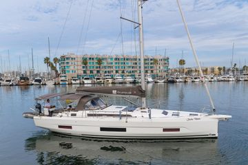 2024 Dufour 470