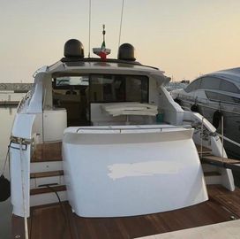 2009 Pershing 72