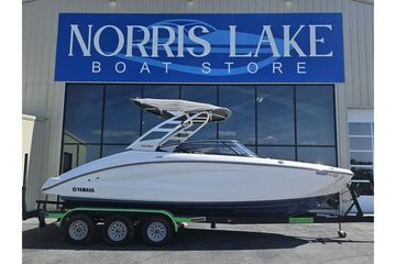 2023 Yamaha Boats 252SD