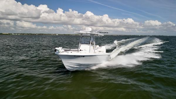 Reef Runner 230 Open Reef Runner 23 - Profile