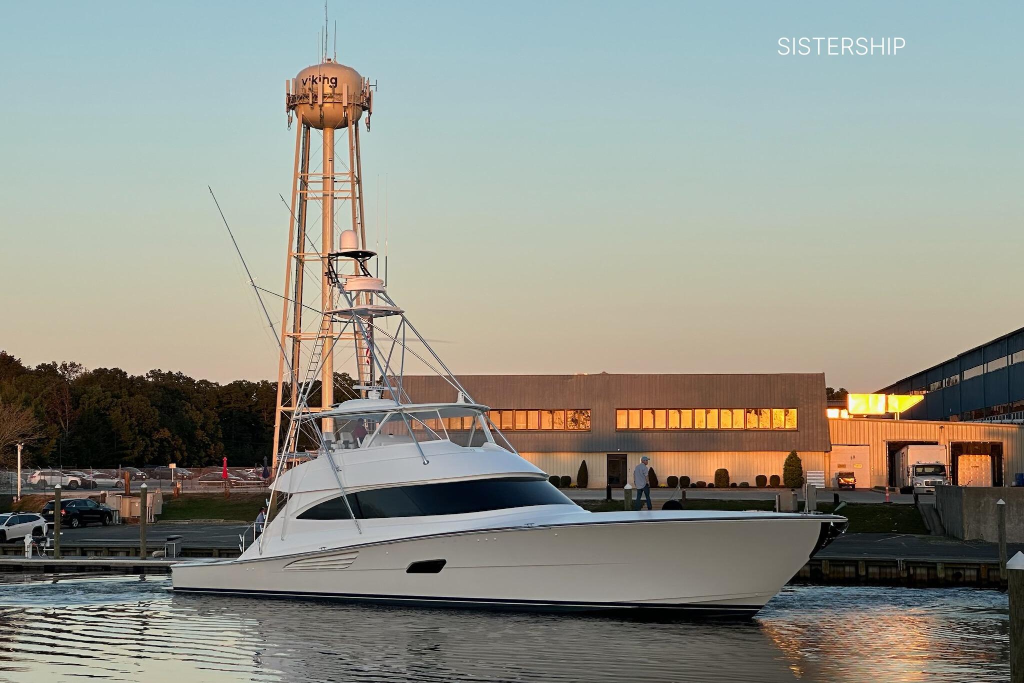 2026 Viking 90 Convertible