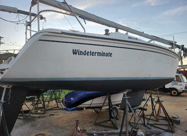 Hunter 26.5