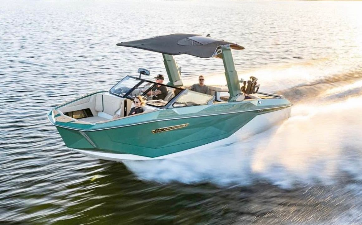 2025 Nautique G23