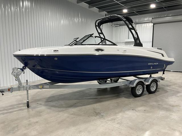 Bayliner VR6 Bowrider