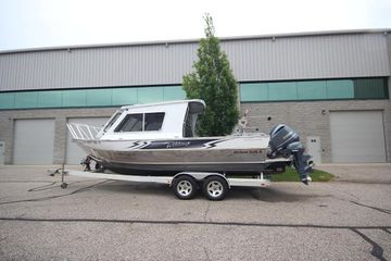 2022 Weldcraft 220 Ocean King and custom 7K trailer