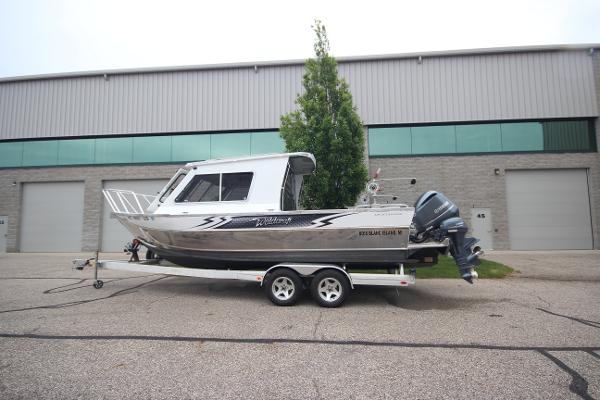 2022 Weldcraft 220 Ocean King and custom 7K trailer