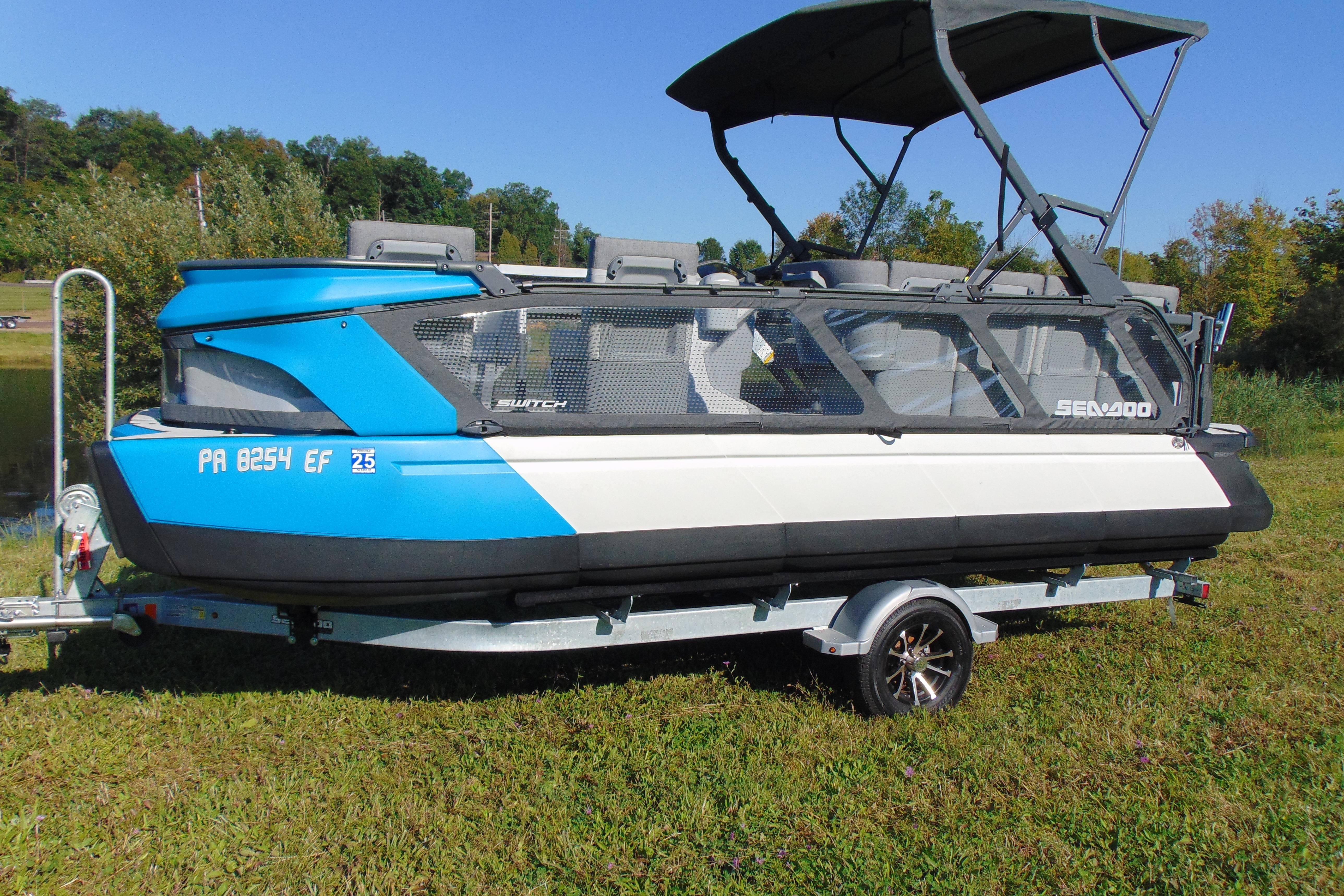 2023 Sea-Doo Switch Cruise 21