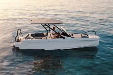 2023 Axopar 22 T-Top