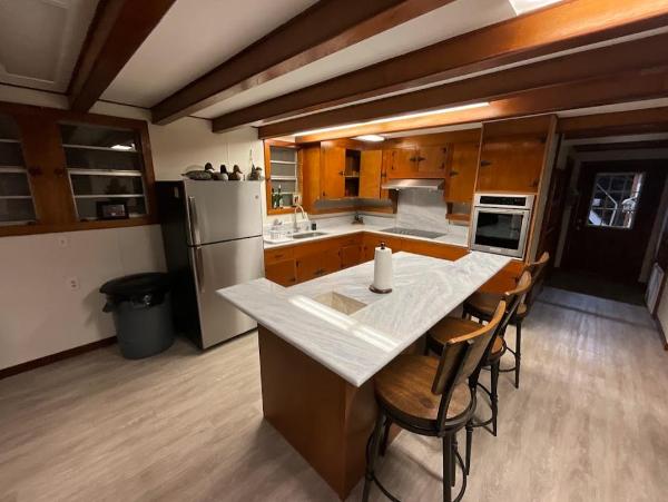 1975 Custom Houseboat