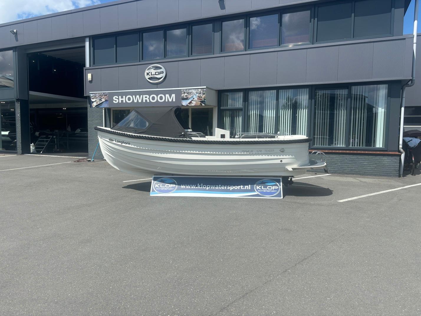 Primeur 570 met Suzuki 20 pk!