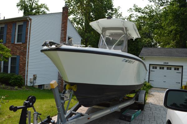2007 Edgewater 228CC
