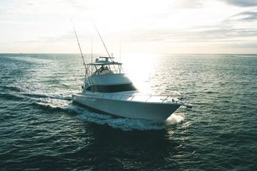 2021 Viking 58 Convertible