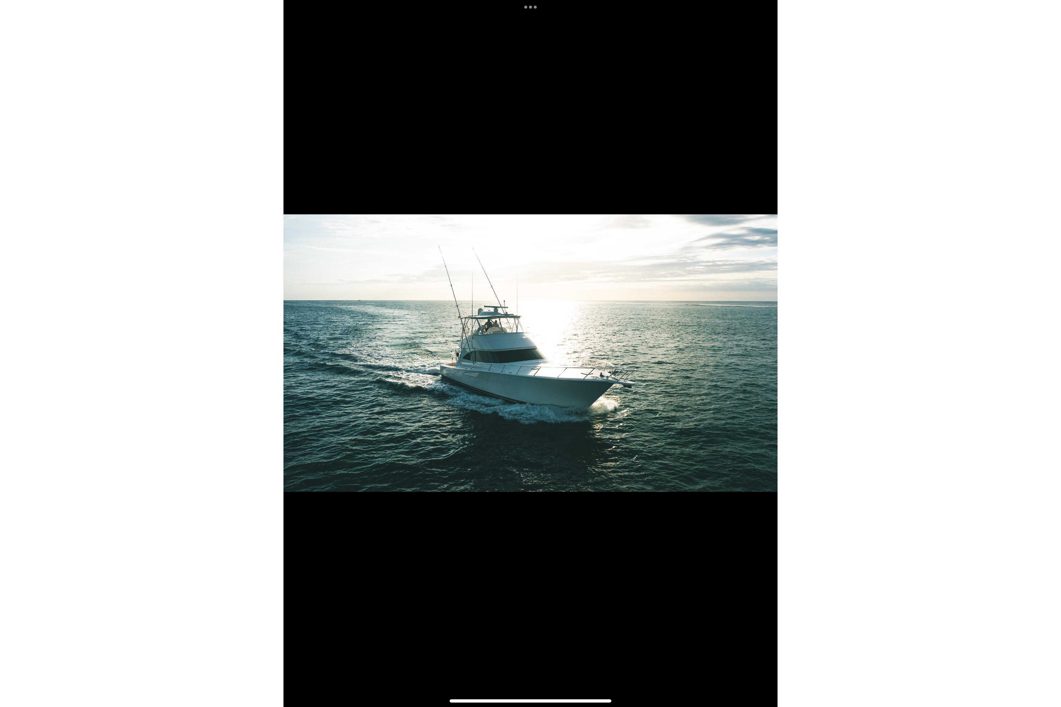 2021 Viking 58 Convertible