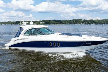 2007 Cruisers Yachts 390 Express Coupe
