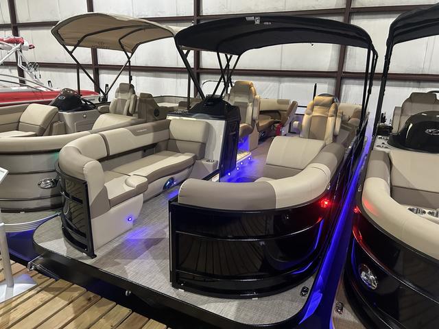 2025 Veranda Relax RC VR22RC W/Yamaha 300