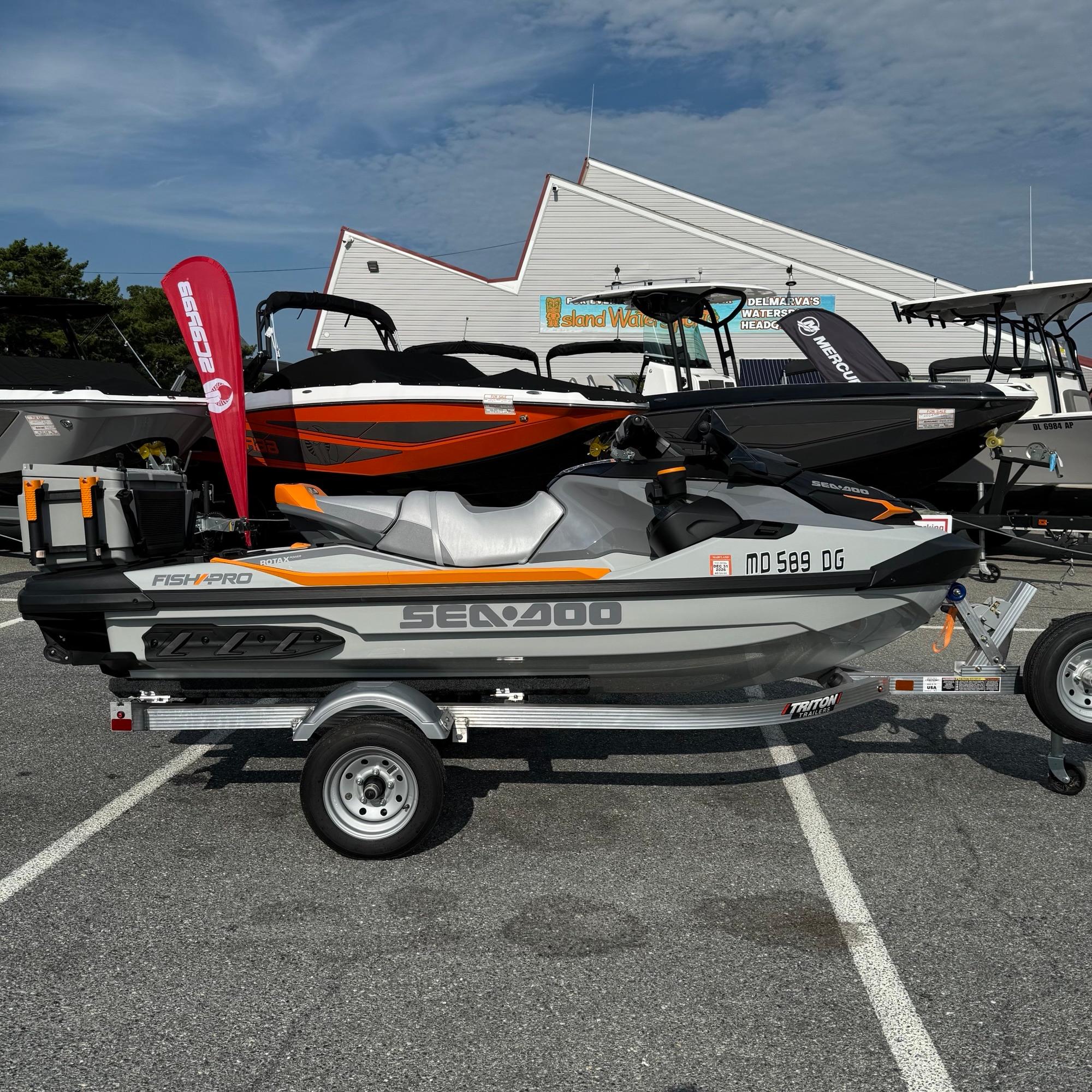 Sea-Doo Fishpro Trophy 170 2024 Sea-Doo Fishpro Trophy 170 on trailer, parked outdoors at a dealership.