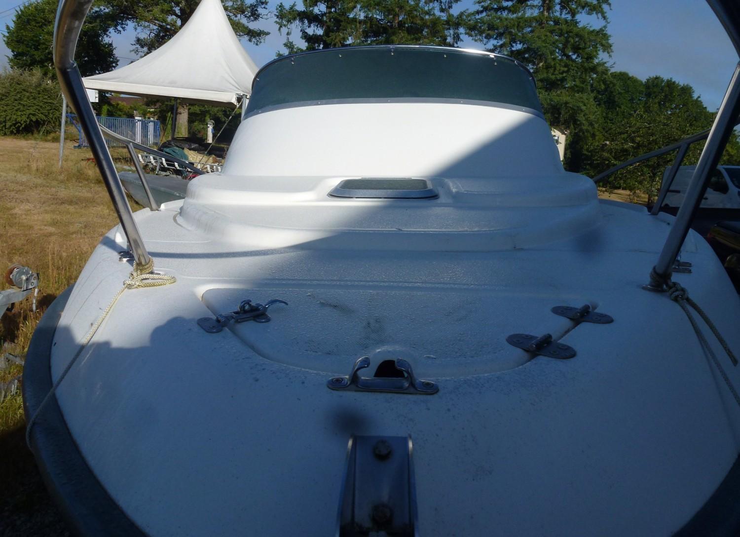 2008 B2 Marine CAP FERRET 552 CABIN CRUISER