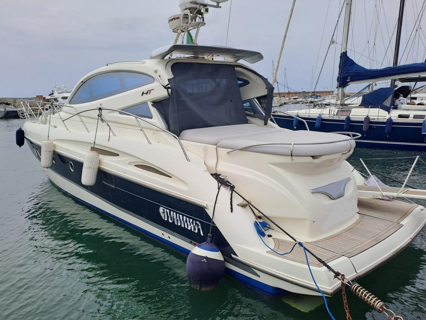 2006 Cranchi Mediterranee 47 Hard Top
