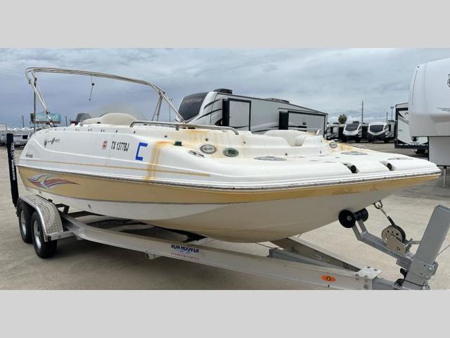 2010 Godfrey SD202
