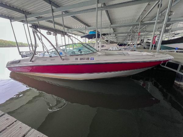 1993 Chaparral 2200 SL