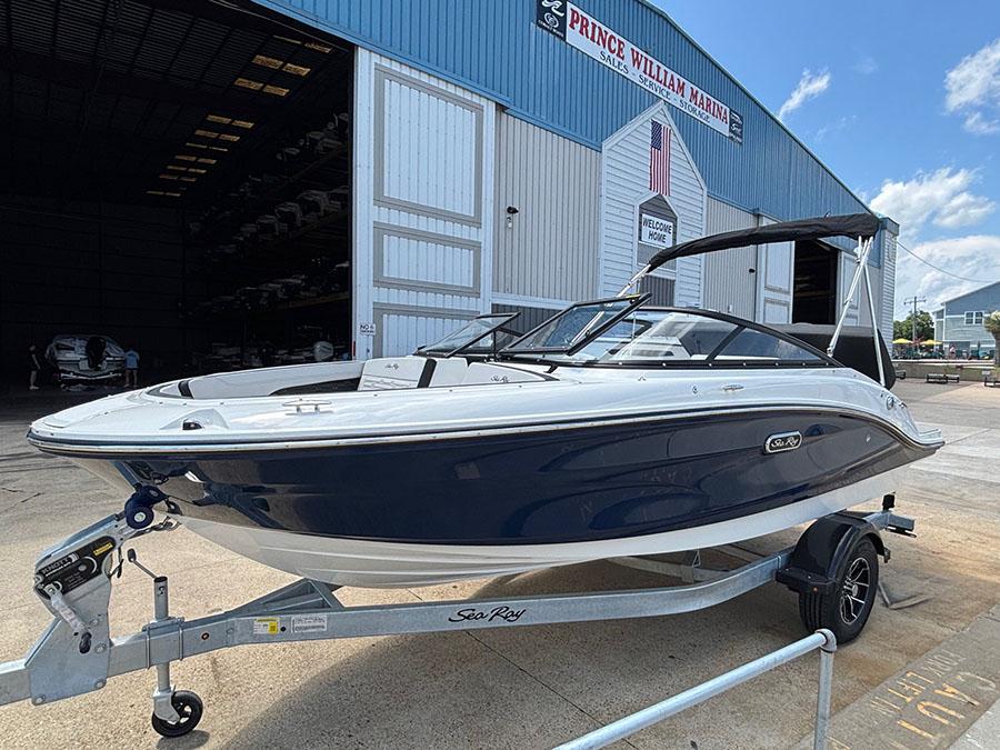 Sea Ray SPX 190 Outboard